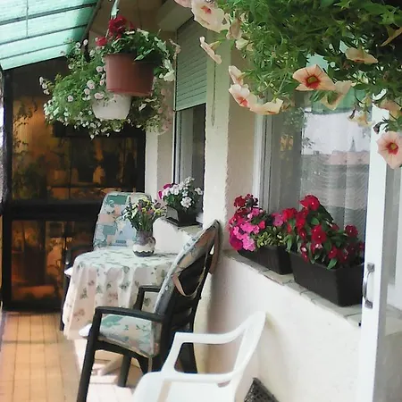 Lord House Vendég-lak Apartamento